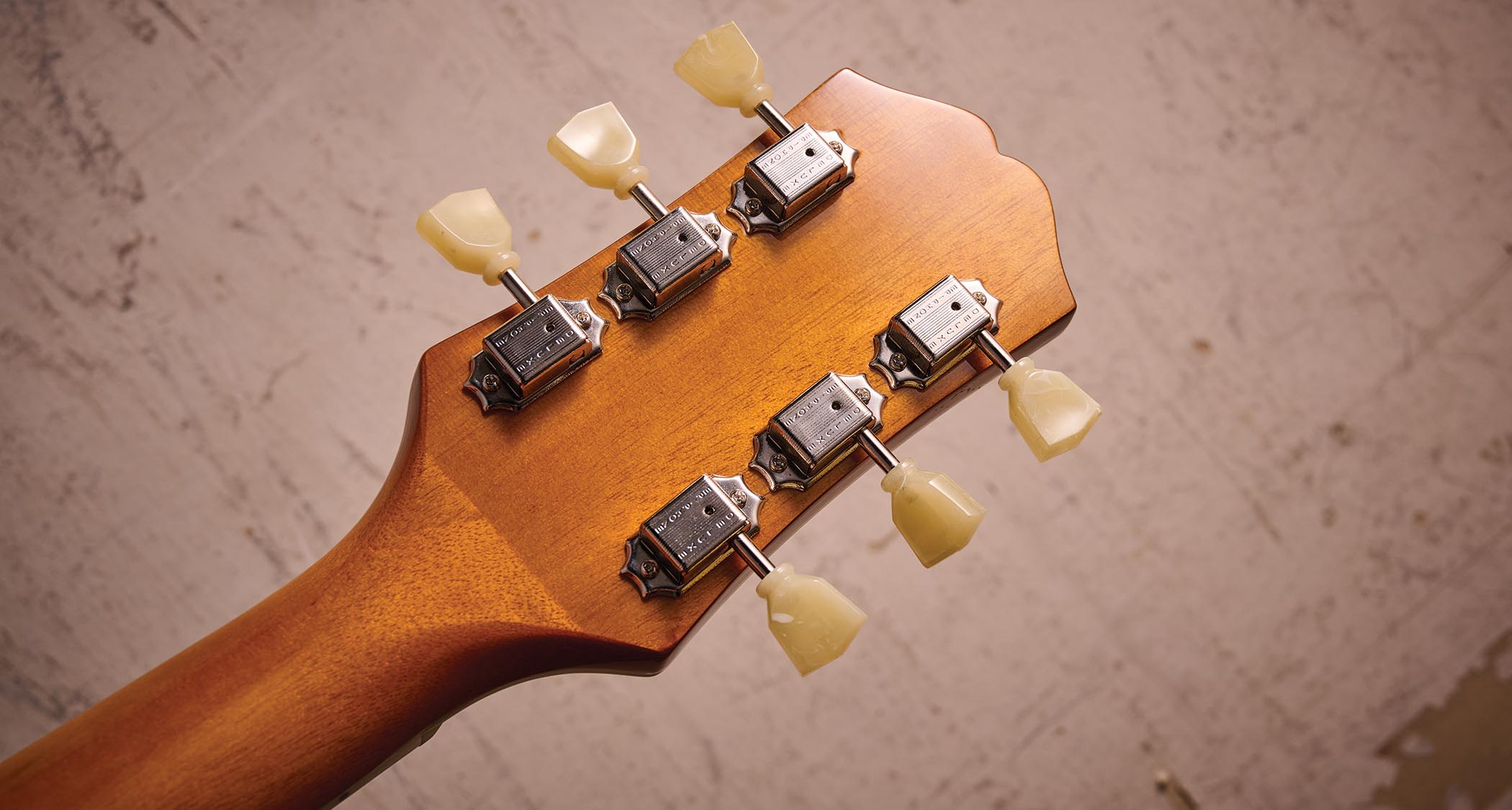 Epiphone J-200 Studio