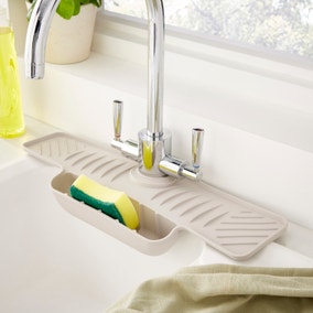 Around Kitchen Tap Trivet With Sponge Storage