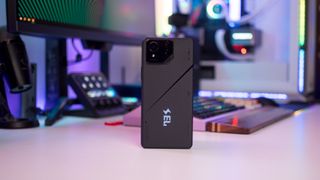 ASUS ROG Phone 8 Pro hands-on review