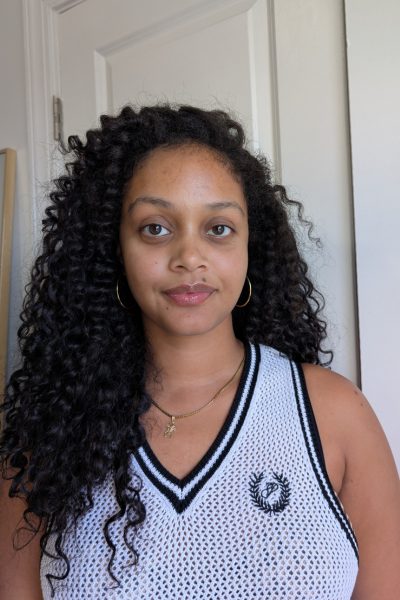 Shauna Beni-Haynes showing hair before and after using the Paul Mitchell Multitasking Dry Shampoo