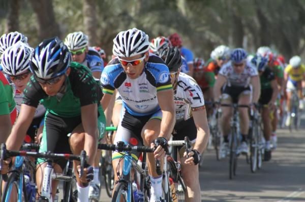 Malcolm Lange (Team Medscheme) in the bunch