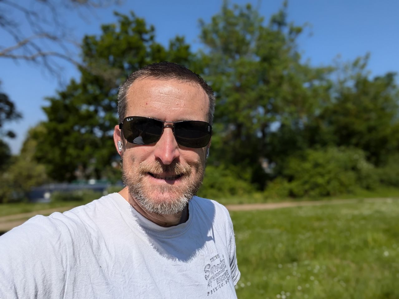 Google Pixel 8a 1x selfie portrait