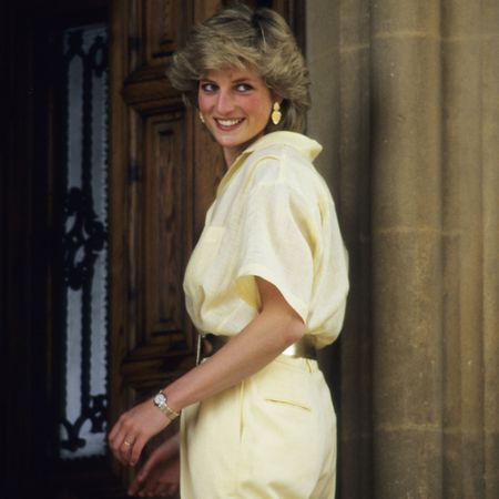 diana, princess of wales on holiday in majorca, spain on august 10, 1987 photo by georges de keerlegetty images