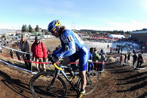 Alison Dunlap (Luna Pro Team) can ride virtually anything.