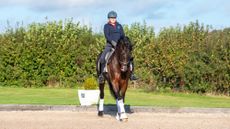 Rider demonstrating spiral circles exercise