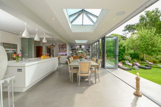 Extending a house: bright kitchen-diner that opens onto the garden