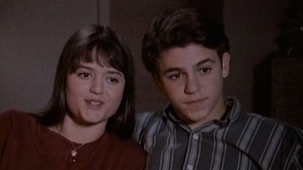 The Wonder Years Showrunner Shares How Danica Mckellar And Fred Savage Felt About That Huge