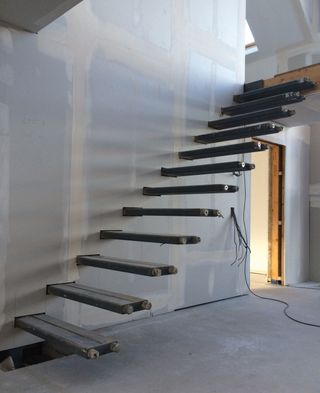 Floating Staircase in House