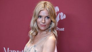 Sienna Miller with loose waves