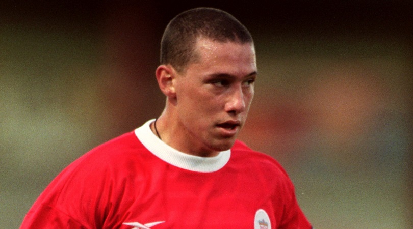 2. Sean Dundee