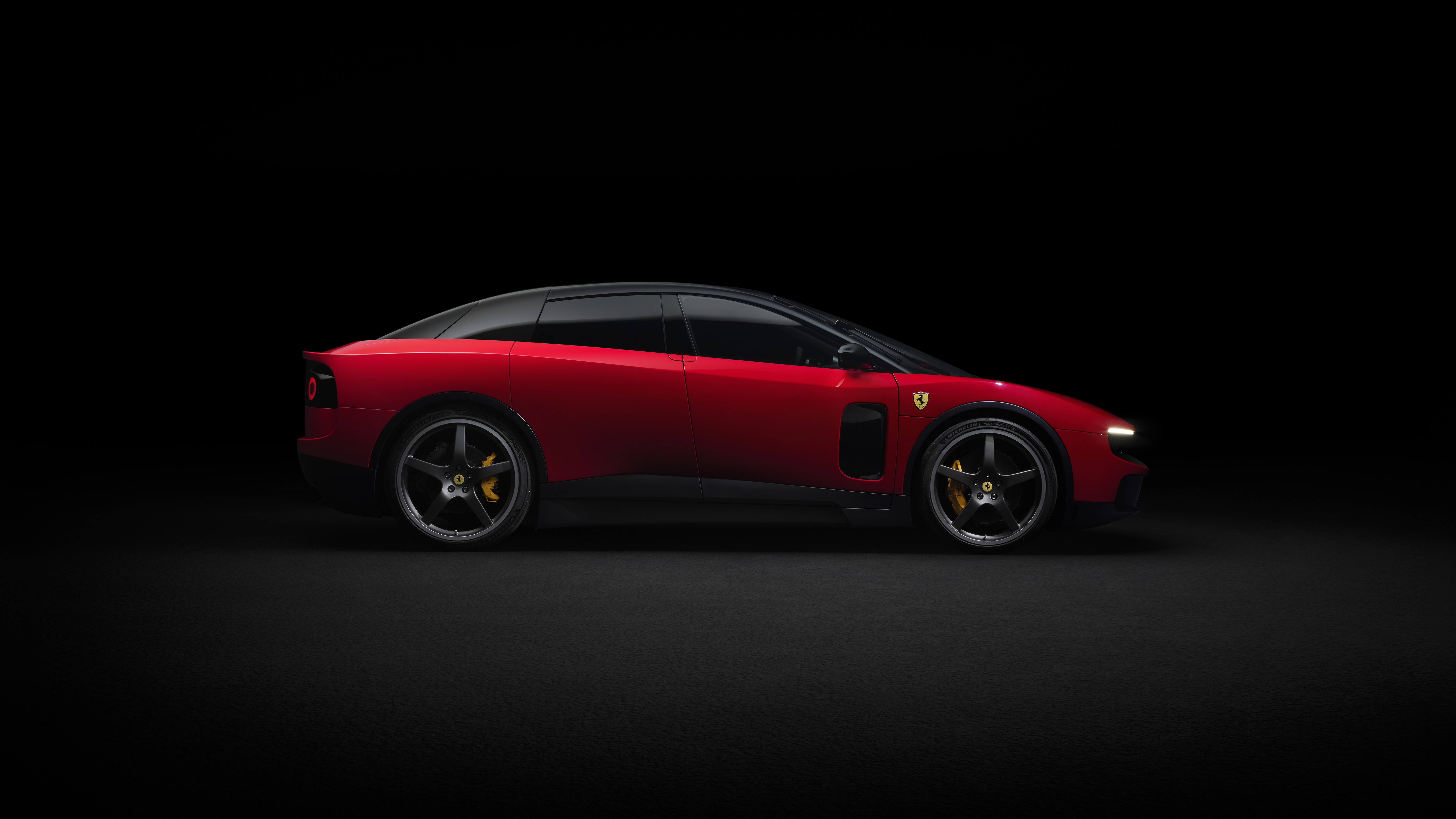 Ferrari Luce: Marc Newson's first sedan lands in 2028, figure 2
