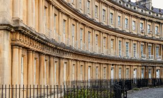 Exterior shot of Royal Crescent in Bath, used for Bridgerton season 3