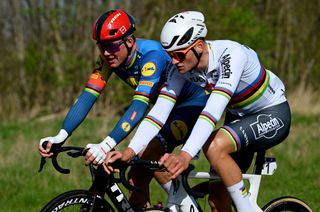 ‘We need to get in front of Van der Poel’ - Riders prepare to attack early at Tour of Flanders