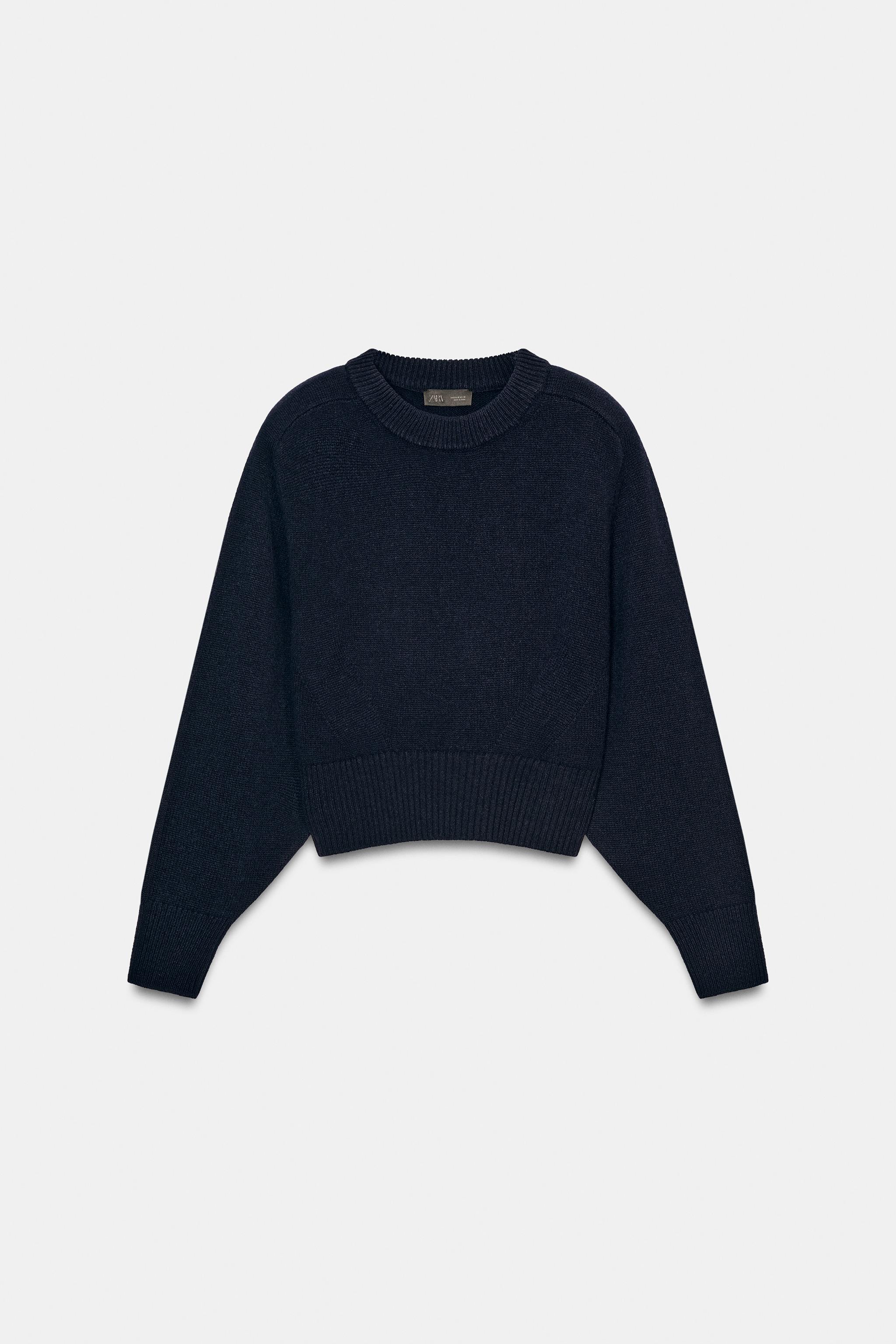 100% Wool Jumper With Shoulder Pads