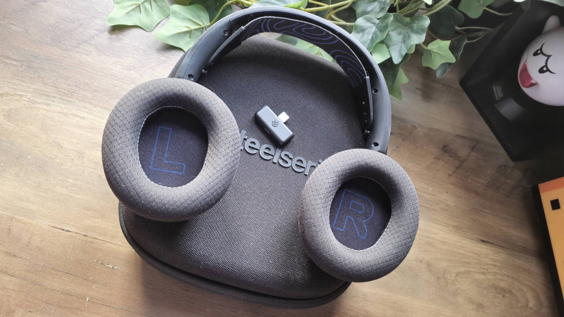 Estos auriculares inalámbricos SteelSeries PS5 nunca salen de mi cabeza y ahora nunca podrán salir de la tuya a su nuevo precio récord