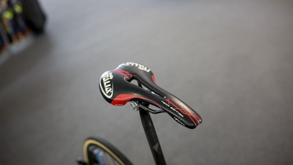 A closer look at the Selle Italia saddle