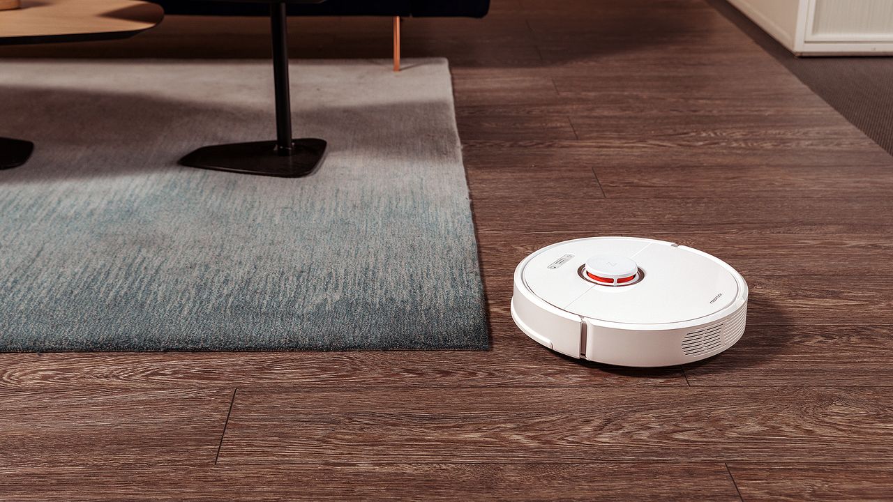 Roborock S6 robot vacuum cleaner