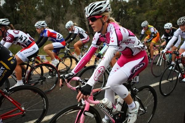 Zoe Watters (MB Cycles) in the bunch