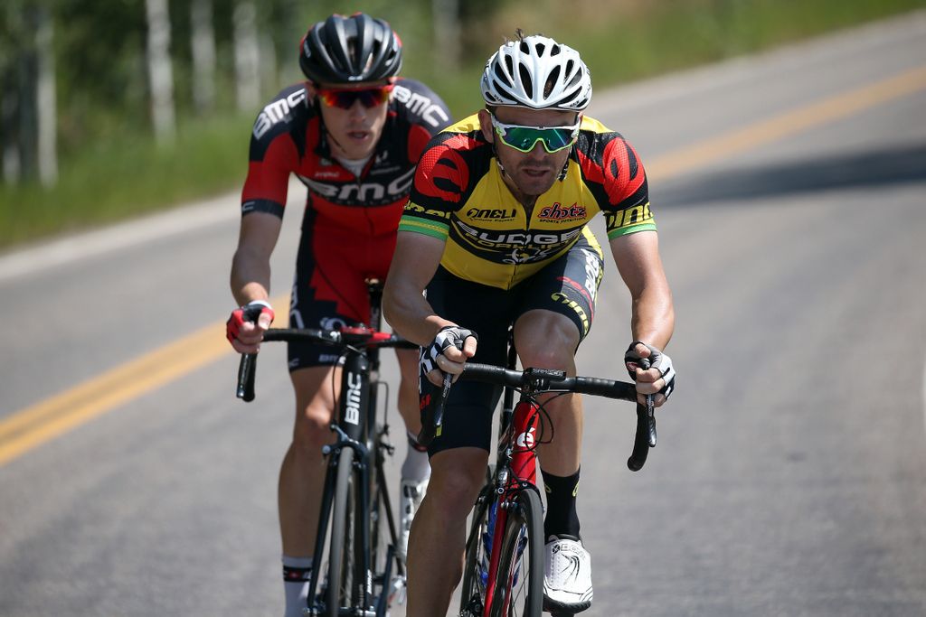 Jack Bobridge (BudgetForklifts) and Rohan Dennis (BMC) had a late dig