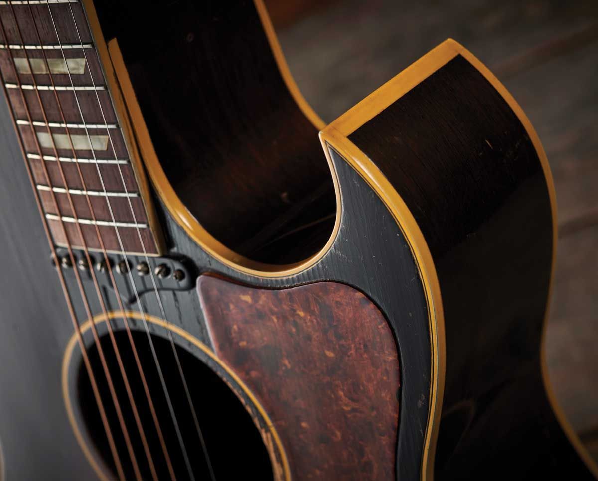 Gibson CF-100E