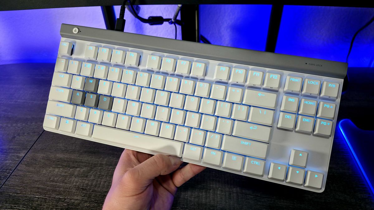 Image of the Logitech G515 RAPID TKL gaming keyboard.