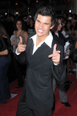 Taylor Lautner at the Twilight LA premiere