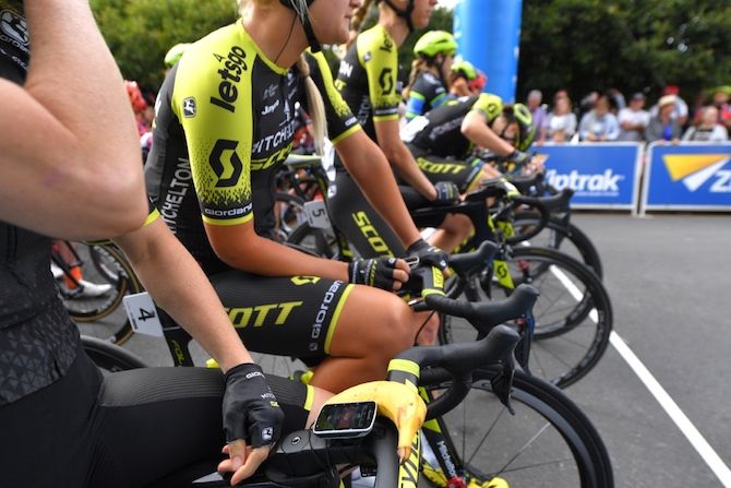 Mitchelton-Scott are an imposing sight at the start of stage 1 of the 2019 Women's Tour Down Under in Hahndorf, South Australia