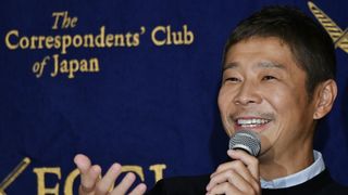 Zozotown CEO Yusaku Maezawa speaking at the Correspondents' Club of Japan