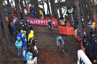 The juniors in action at the Zolder Cyclo-cross Worlds.