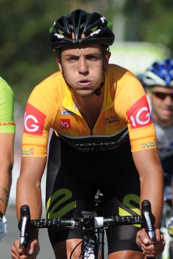 Jonathan Tiernan Locke crosses the finish line of stage 7