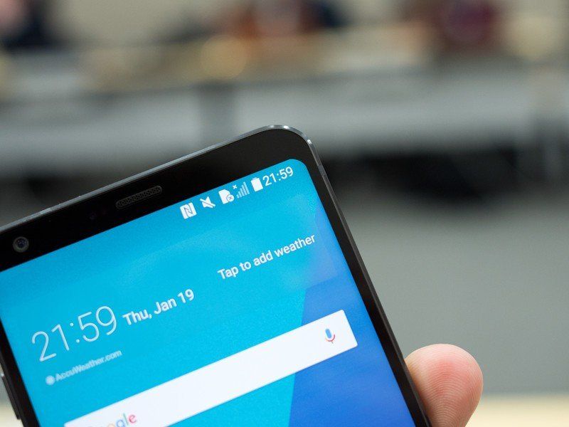 LG G6 in black