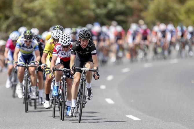 Mike Cumings has a go on the front