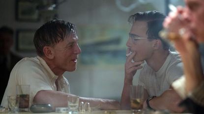 Daniel Craig and Drew Starkey in QUEER (2024)