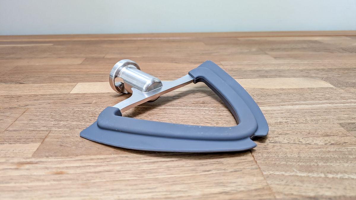 KitchenAid Artisan Plus stand mixer review