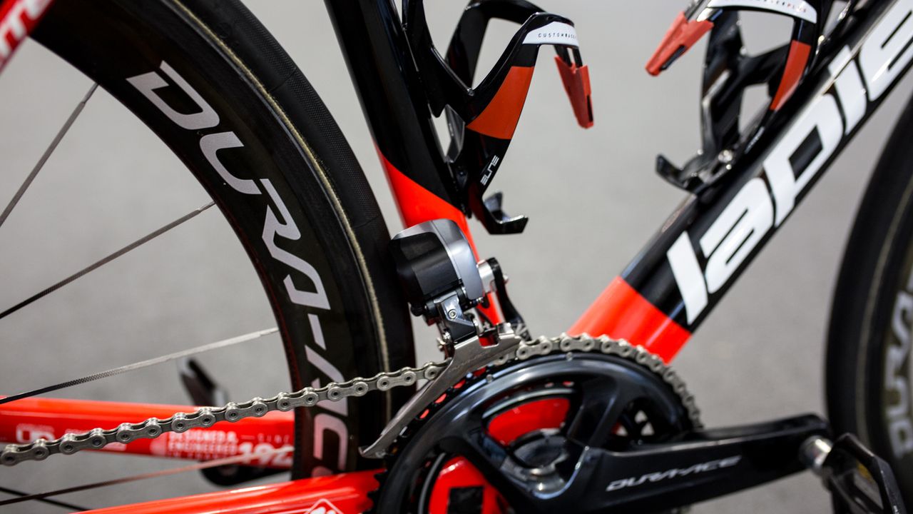 Shimano Dura-Ace Di2 front derailleur
