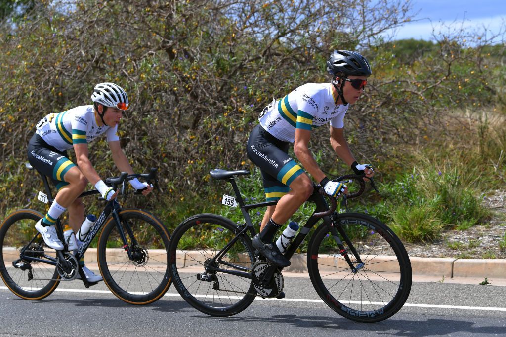 Carter Turnbull and Elliot Schultz &ndash; both of the Kordamentha Australian National Team &ndash; formed the day&rsquo;s main breakaway