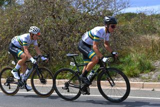 Carter Turnbull and Elliot Schultz – both of the Kordamentha Australian National Team – formed the day’s main breakaway