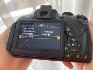 How to format an SD card using a digital camera