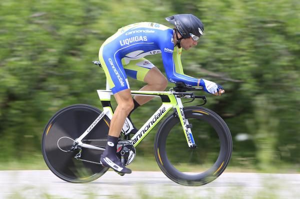 Ivan Basso (Liquigas-Cannondale) takes on the Italian championships