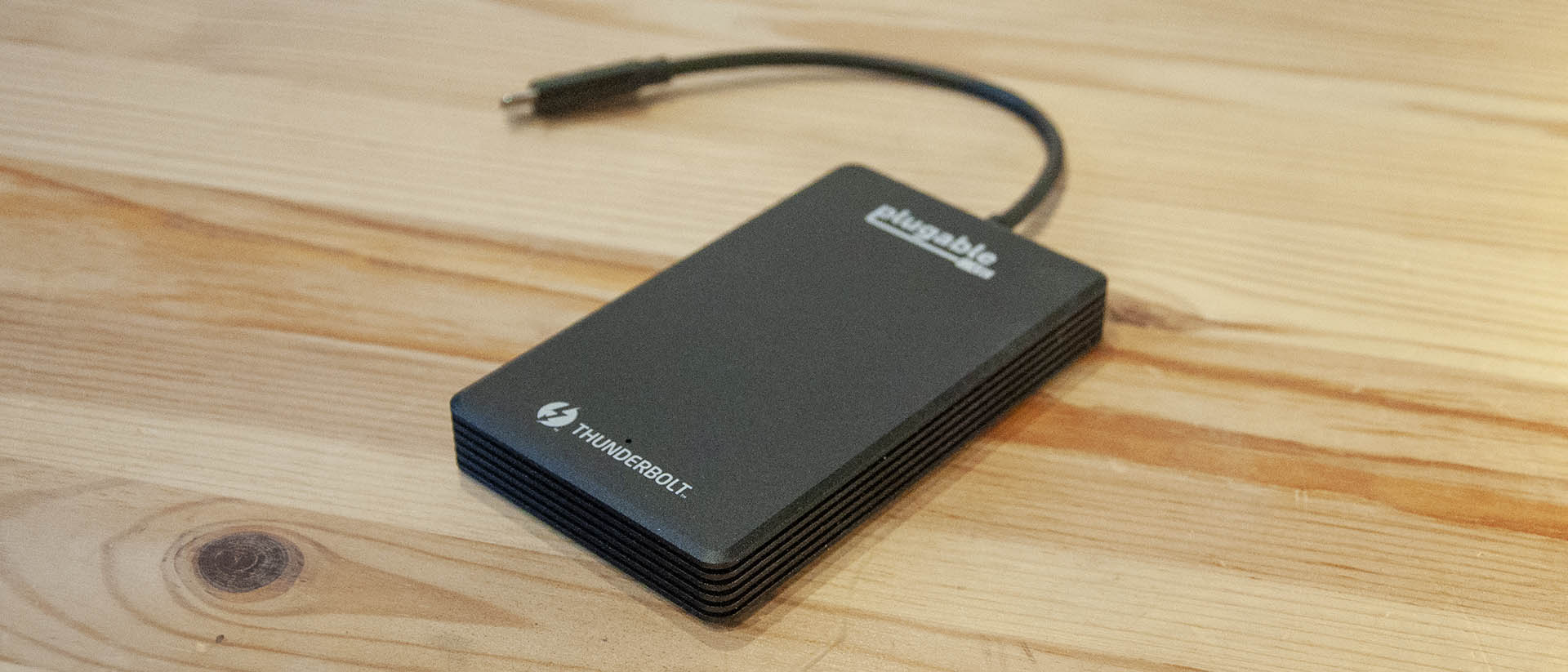 Up to 2400MBs/1800MBs R/W Plugable 512GB Thunderbolt 3 External SSD NVMe Drive 