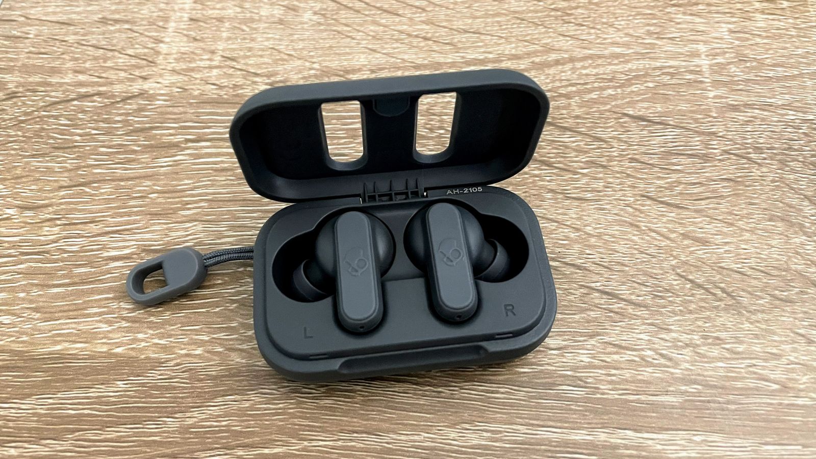 Skullcandy Dime review properly cheap TWS buds T3