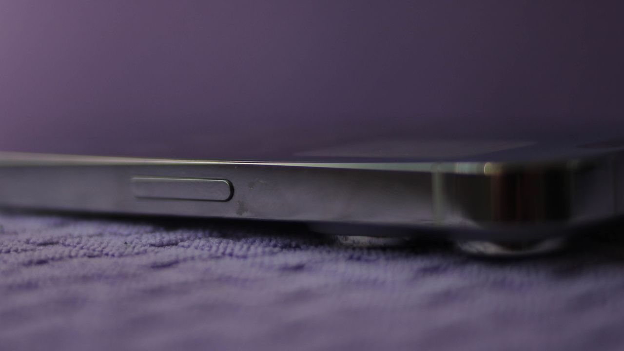 iPhone 14