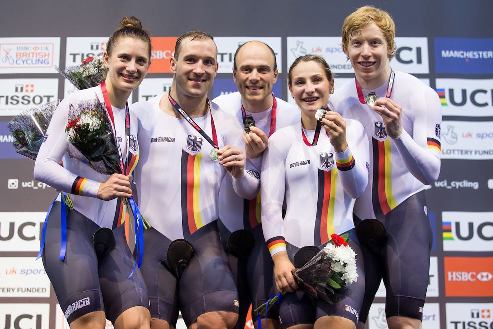 The German sprint teams show off their gold medals