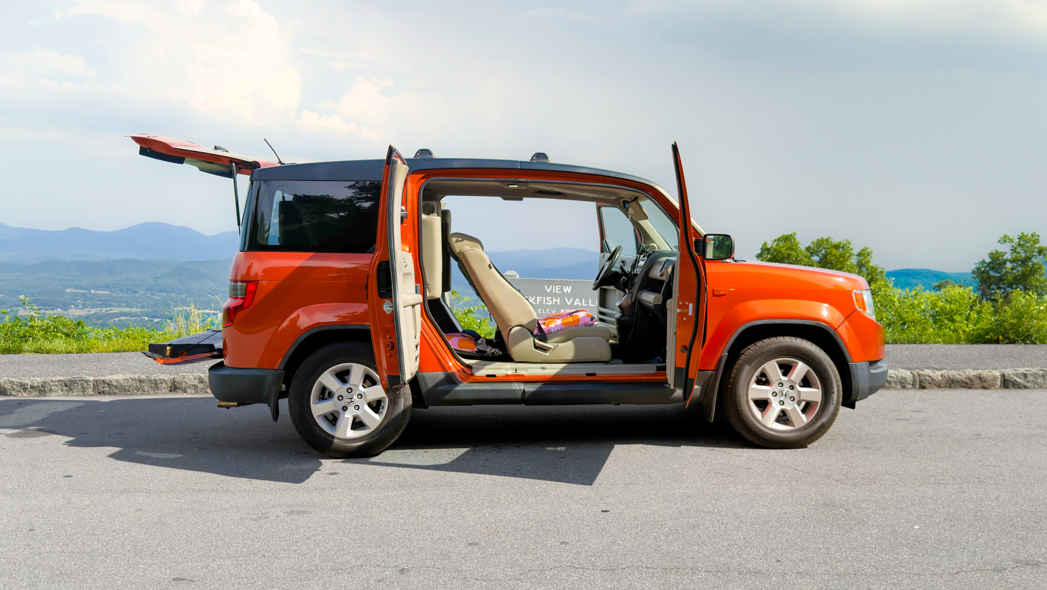 2010 Honda Element with all doors open