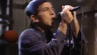 Pearl Jam on SNL in 1992