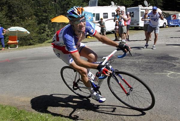 Thomas Voeckler (Bbox Bouygues Telecom) takes a turn