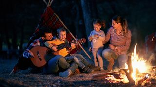 best campfire songs: family campfire
