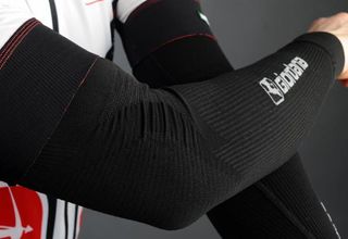 Giordana's FR-C Seamless Arm Warmers aren't really entirely seamless but they are definitely exceptionally comfortable and truly fit like a second skin