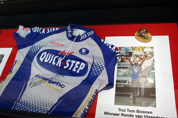 An autographed jersey from 2005 and 2006 winner Tom Boonen.