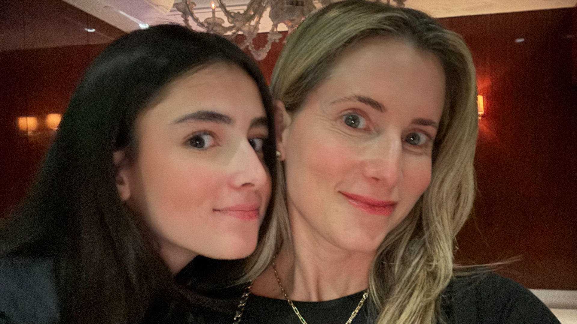 Marina Larroudé with her teenager daughter